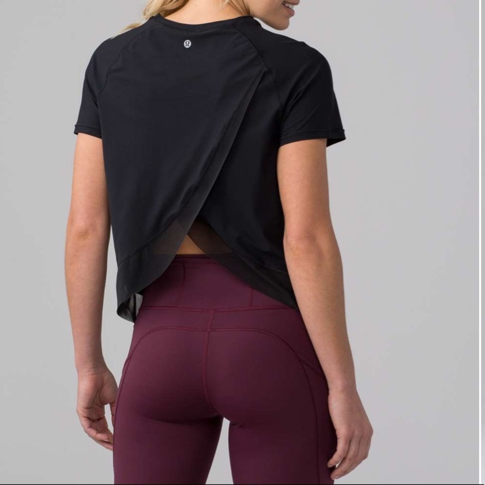 Lululemon Quick Pace Short Sleeve